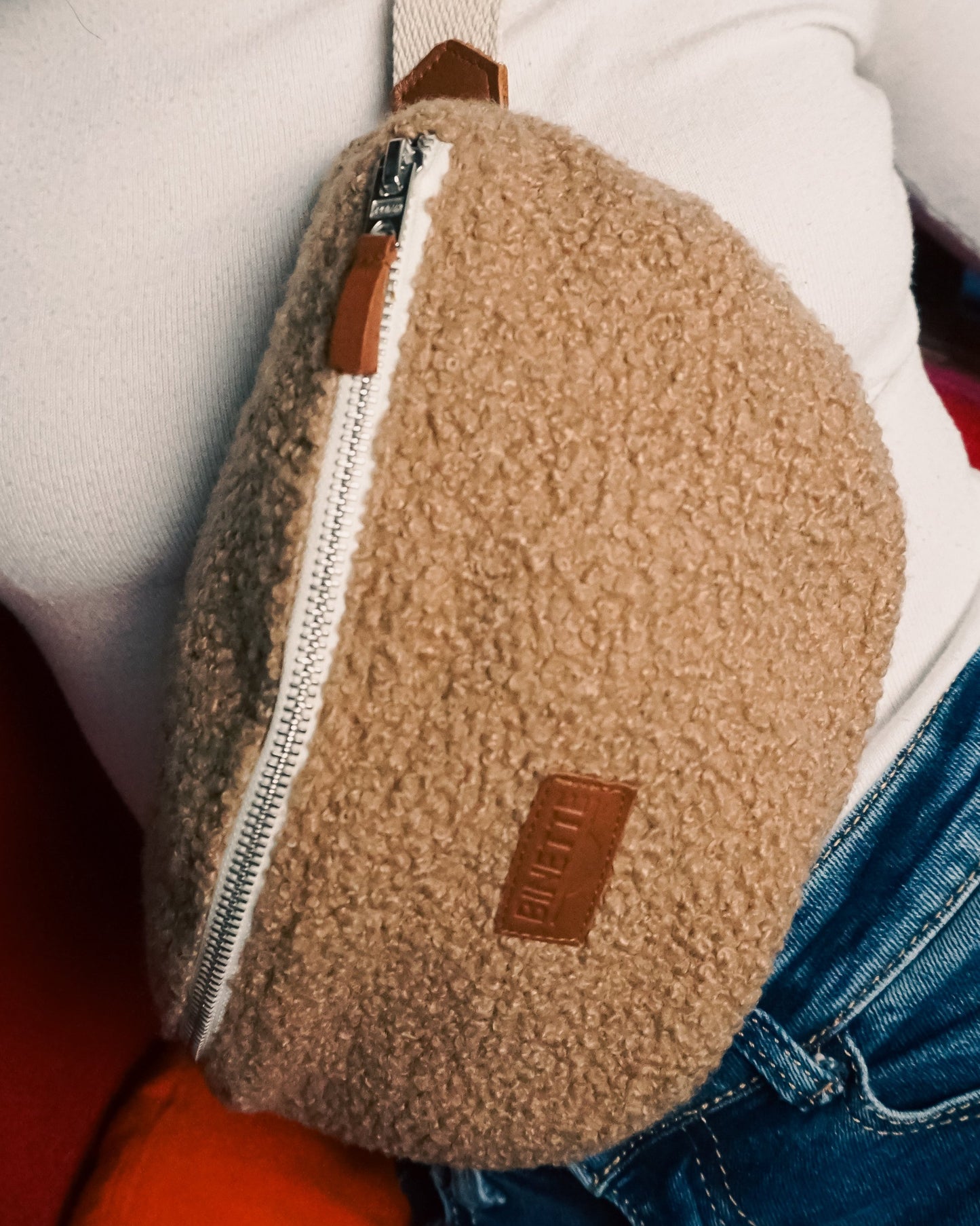 Snowball Fanny pack - White Fleece ❄️