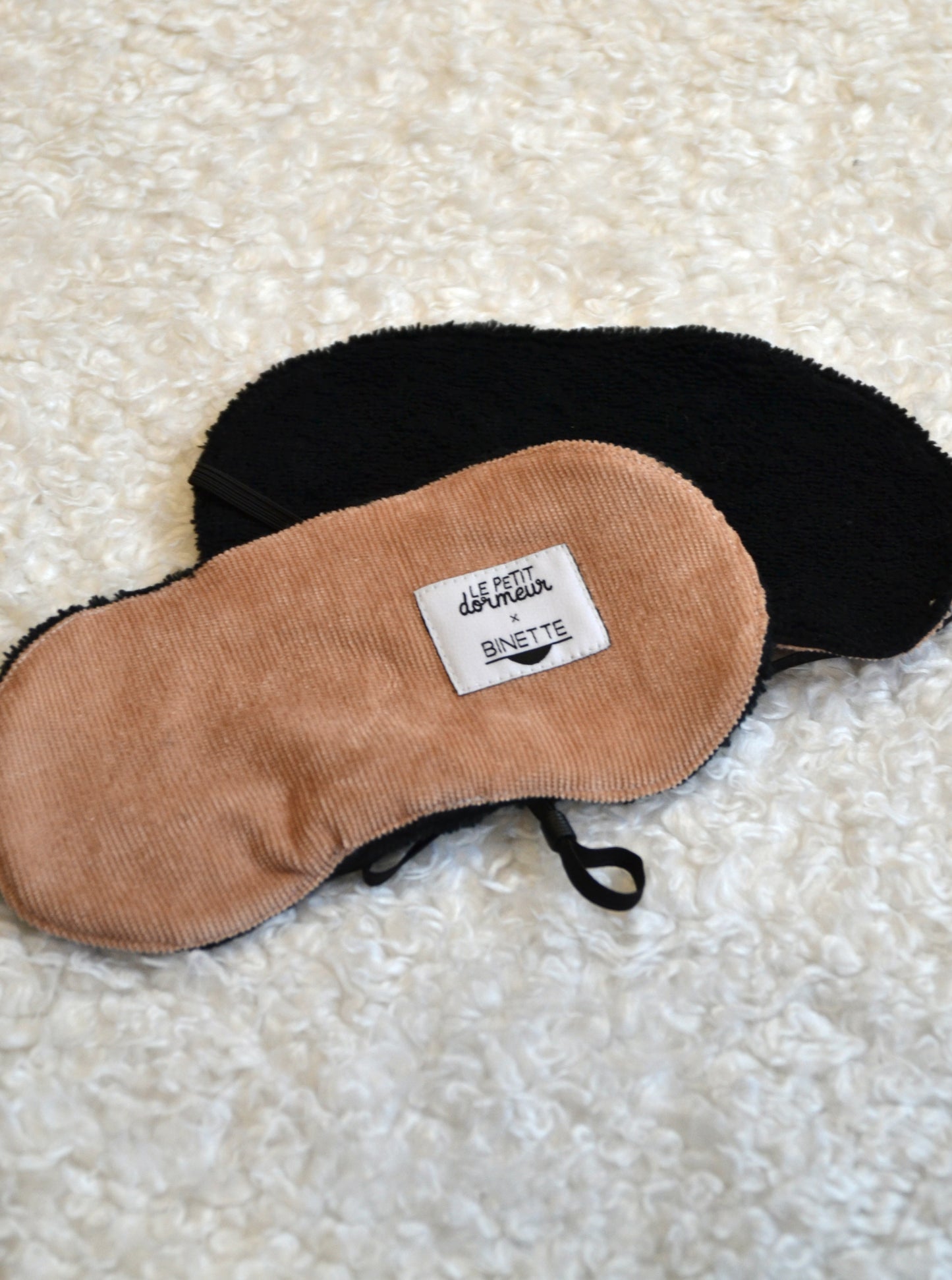 Masque de sommeil rose Le Petit Dormeur x Binette.