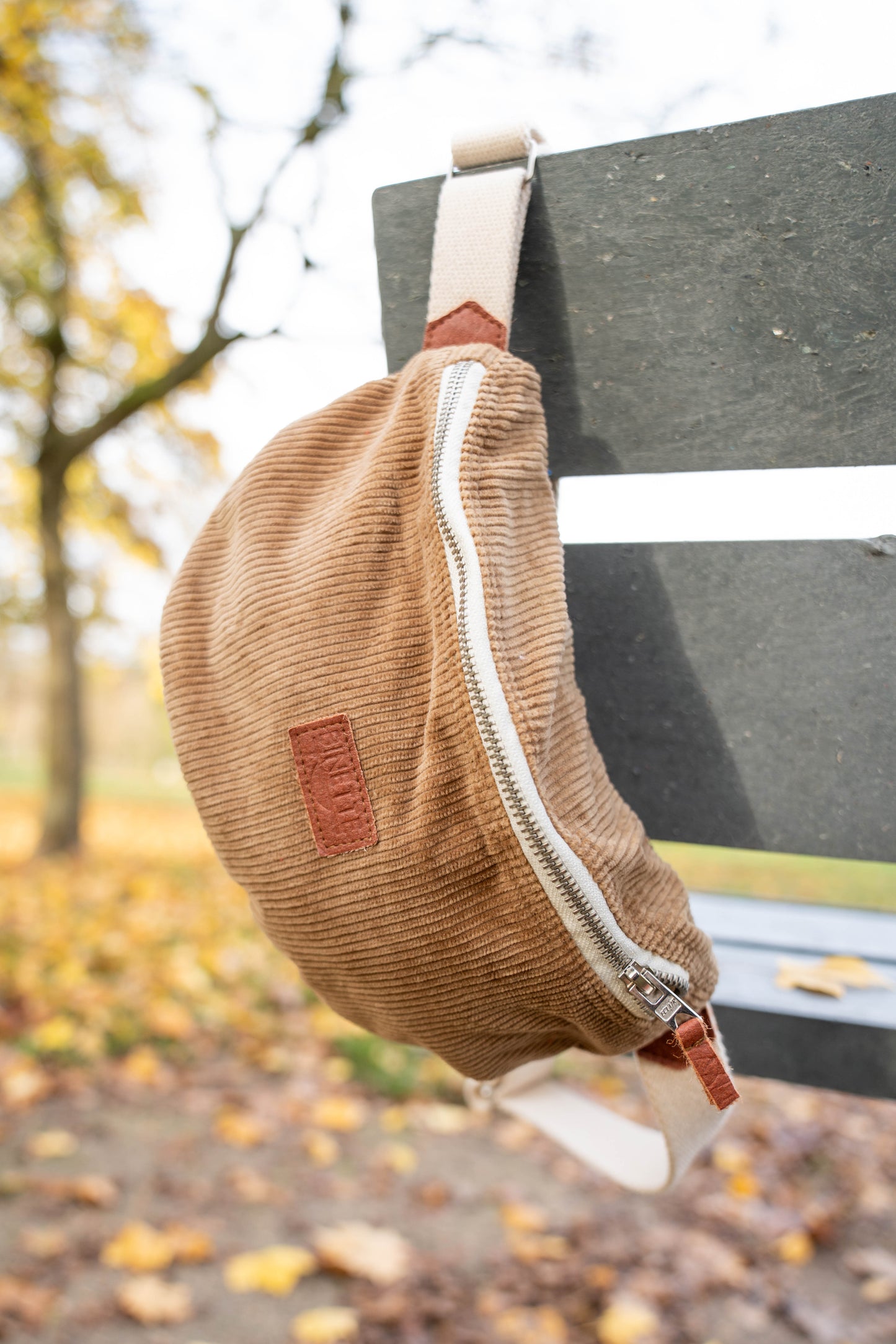 Sac banane Binette - velours côtelé marron claire 🤎