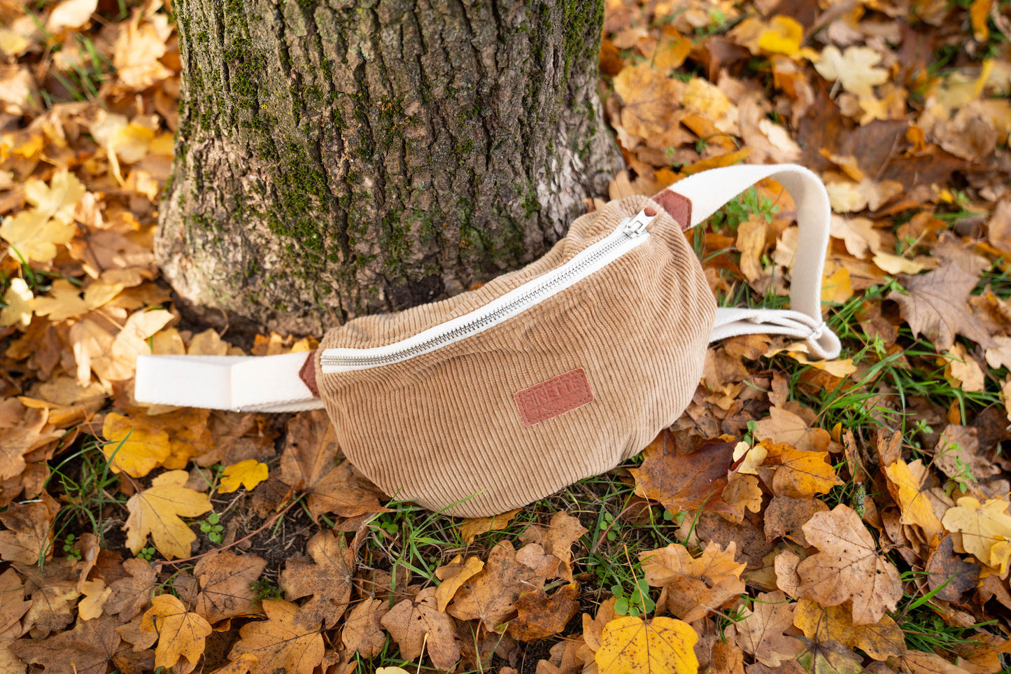 Sac banane Binette - velours côtelé marron claire 🤎