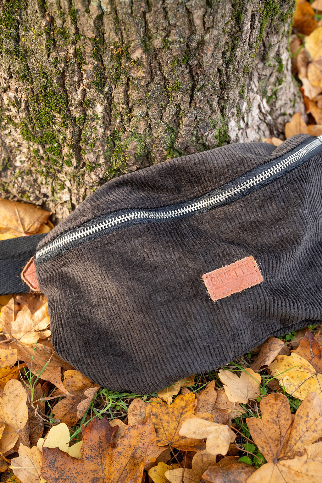 Sac banane Binette - Velours côtelé noir 🖤